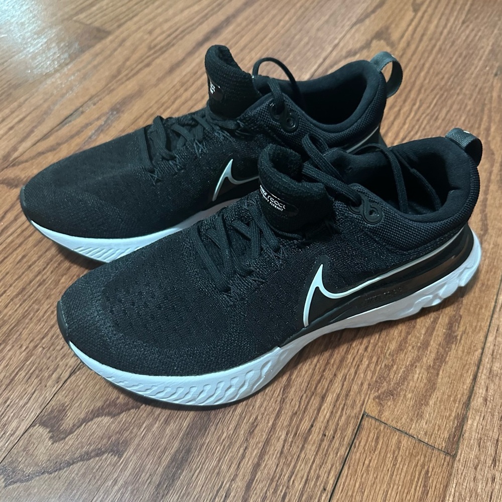 NIKE React Infinity Run Flyknit 2